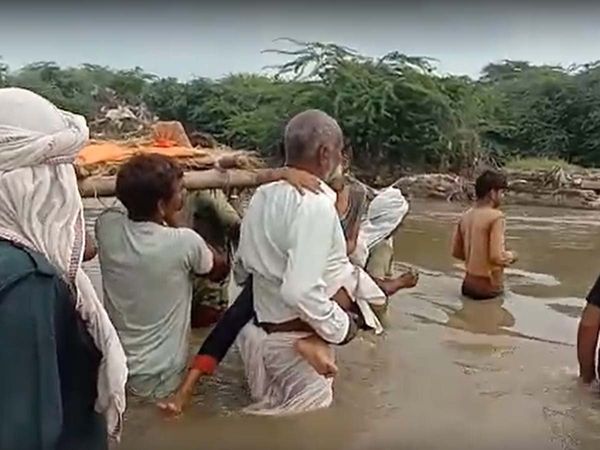 राजस्थान,बूंदी, शव यात्रा, श्मशान,Rajasthan, Bundi, funeral procession, crematorium