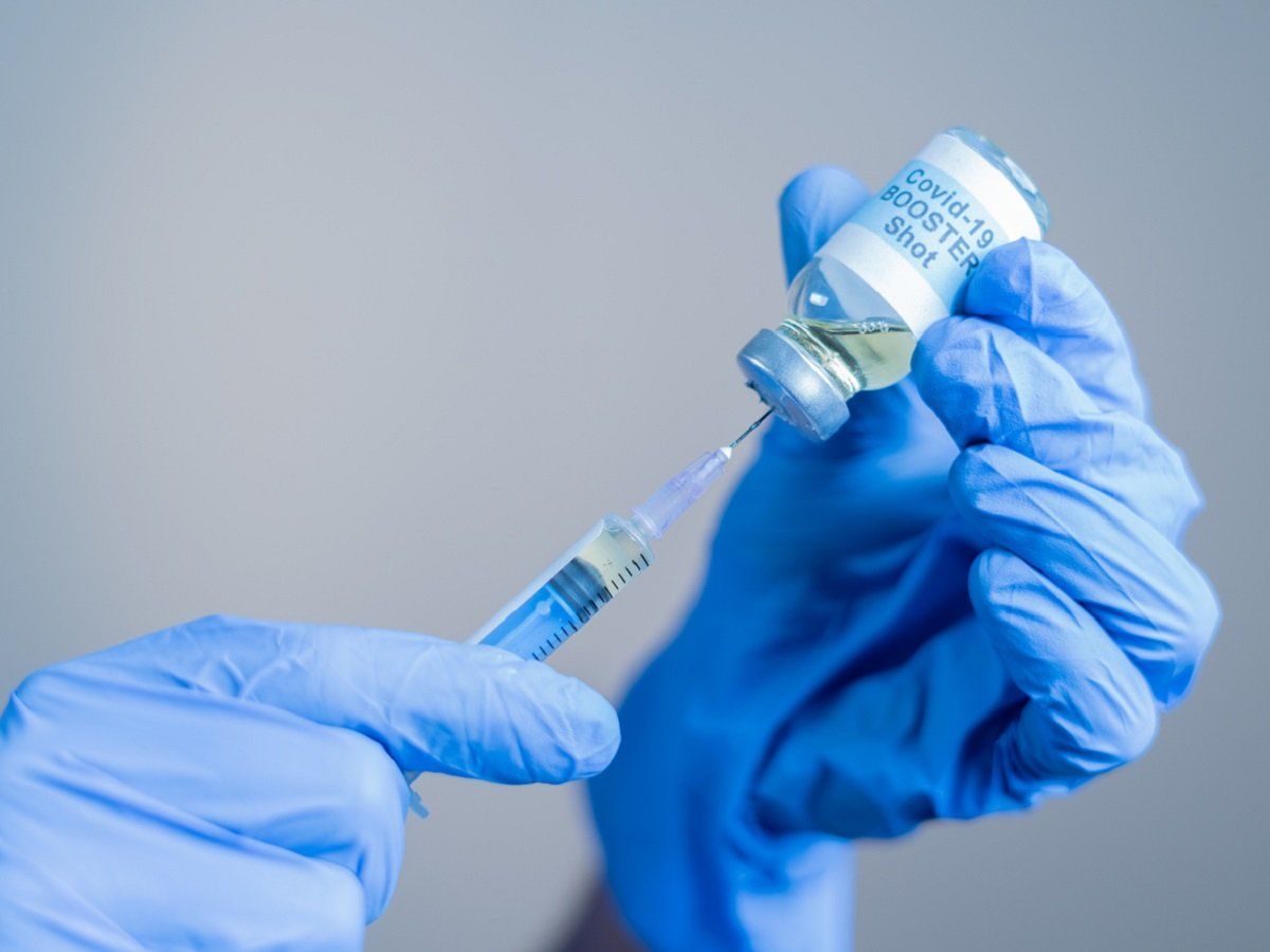 बूस्टर डोज की तुलना में Omicron इम्युनिटी बढ़ाने में ज्यादा बेहतर: स्टडी