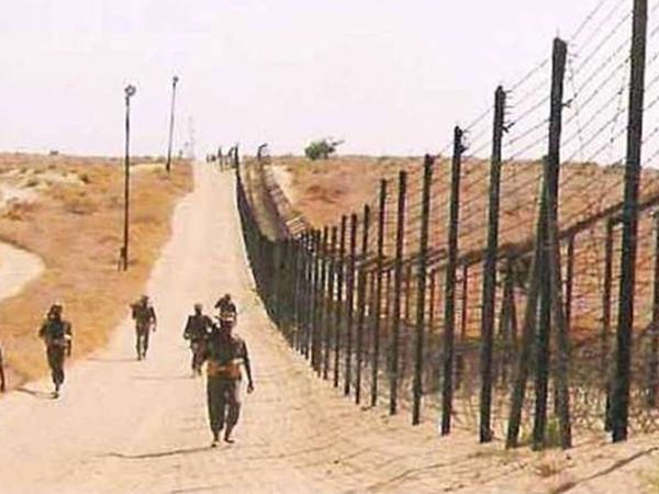 Lockdown effect: Man returns home to Rajasthan, forced to leave wife behind in Pakistan