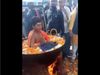 Viral Video boy sitting in boiling water viral video in hindi