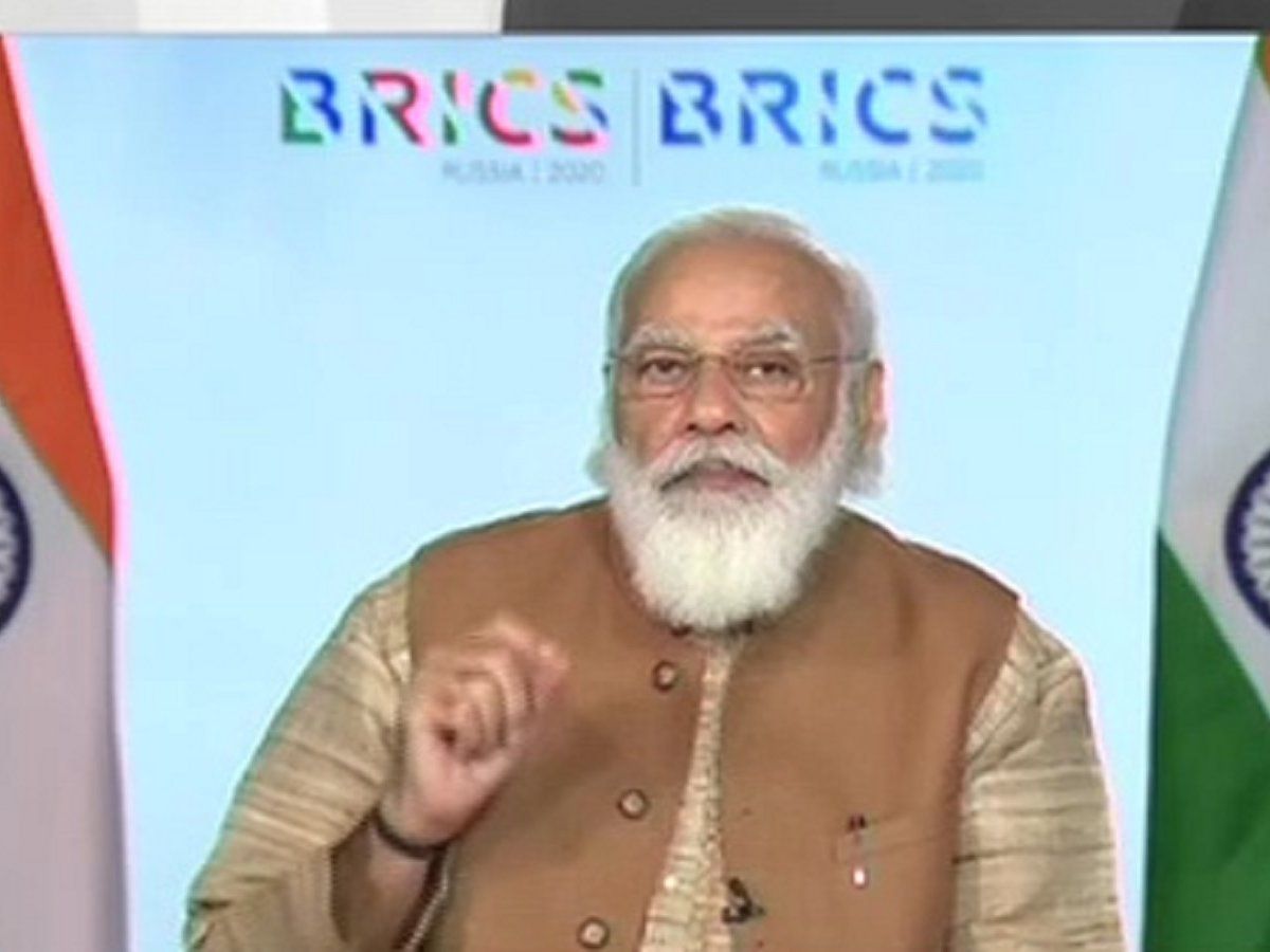 PAK पर निशाना, BRICS में बोले पीएम मोदी- आतंकवाद सबसे बड़ा खतरा, समर्थकों पर हो एक्शन