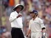 steve bucknor and sachin tendulkar