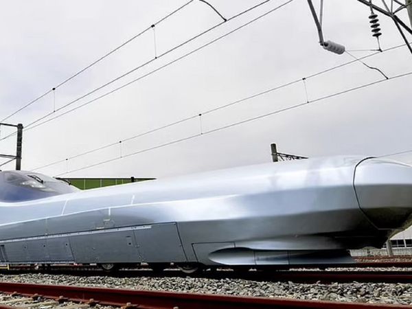चीन ने अब अरुणाचल बॉर्डर के पास शुरू की बुलेट ट्रेन, सीमा विवाद के बीच भारत चौकस