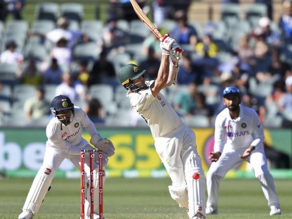 india vs australia 1st test live action day three