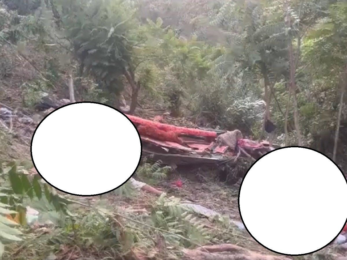 उत्तराखंड में बड़ा हादसा, तीर्थयात्रियों को लेकर जा रही बस खाई में गिरी, 25 की मौत, मुख्यमंत्री धामी रख रहे नजर