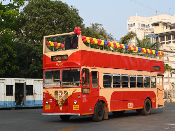 St Bus in mumbai 
