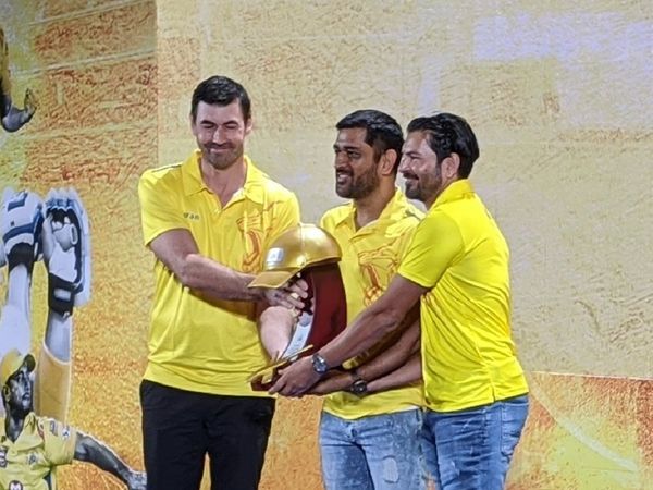ms dhoni gets golden cap