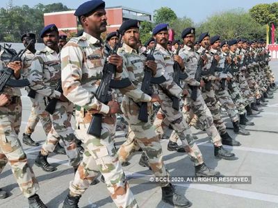 अर्धसैनिक बलों में जल्द लड़ाकू भूमिका में नजर आएंगे ट्रंसजेंडर्स, गृह मंत्रालय कर रहा विचार अर्धसैनिक बलों में जल्द लड़ाकू भूमिका में नजर आएंगे ट्रंसजेंडर्स, गृह मंत्रालय कर रहा विचार