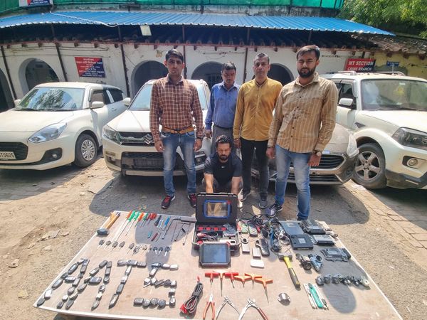 BSc pass thief arrested for stealing 1000 vehicles in Delhi, used high technology