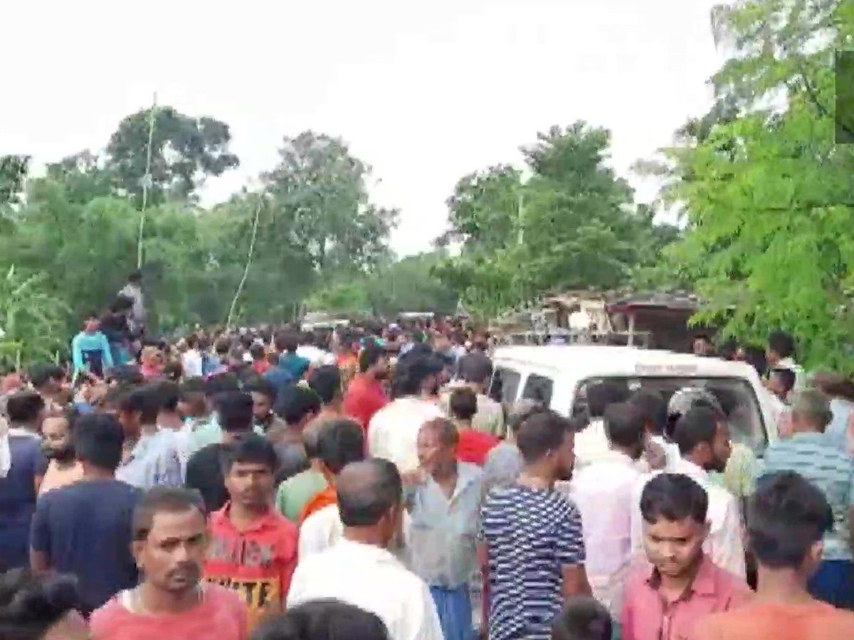 पूर्णिया में एसयूवी गड्ढे में गिरी, 9 लोगों की मौत, इनमें 7 रिश्तेदार थे, सीएम नीतीश ने किया मुआवजे का ऐलान