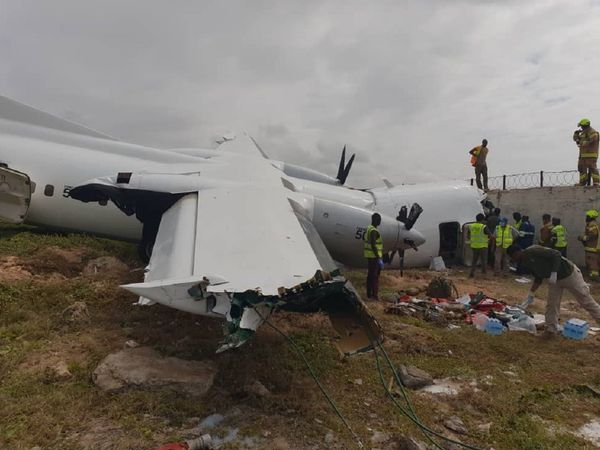 cargo plane collided to wall