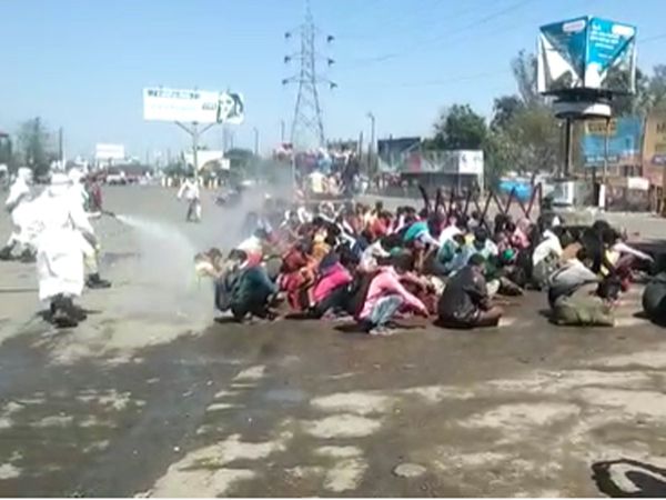 Bareilly: Migrant labourers sprayed with chemical to 'disinfect' them from COVID-19 infection