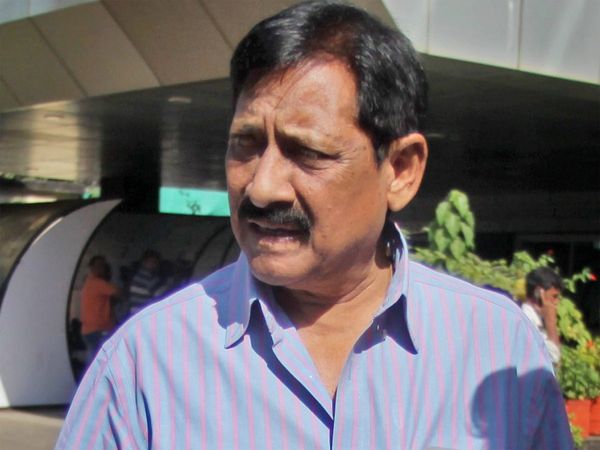  Shiv Sena demands CBI probe into death of UP minister Chetan Chauhan
