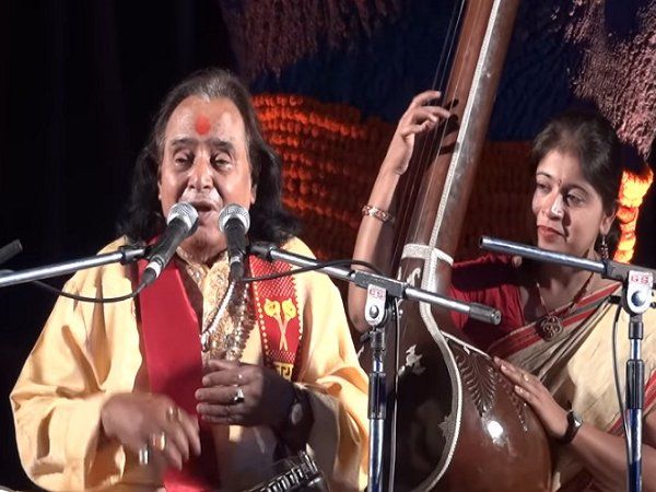 chhannulal mishra holi song