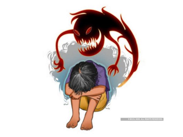 28 साल तक वो शख्स अपनी मां के कैद में रहा, जब बाहर आया तो लोग भी हुए हैरान