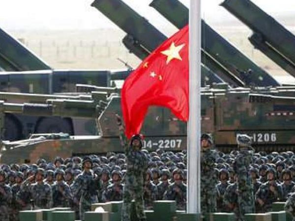 चीन के रक्षा बजट पर कोरोना का असर, फिर भी भारत के मुकाबले तीन गुना अधिक