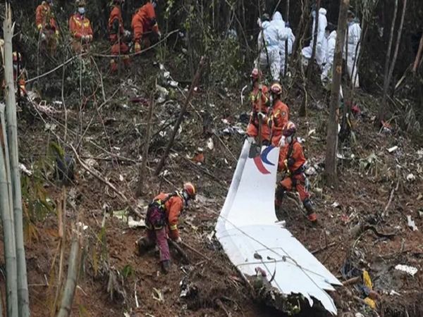 chinese plane accident, black box,