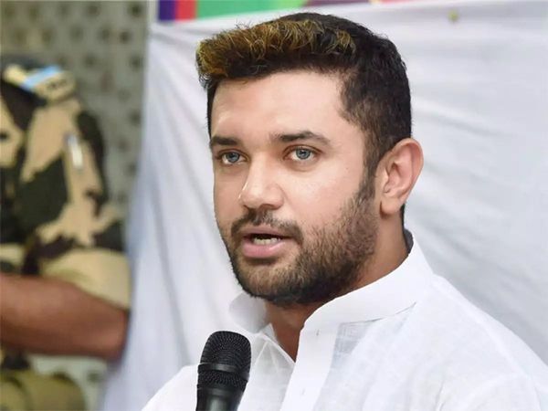 Chirag Paswan meets RJD's Shyam Rajak, speaks to Lalu Yadav