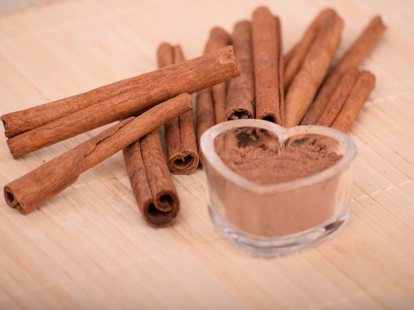 cinnamon powder and its benefits