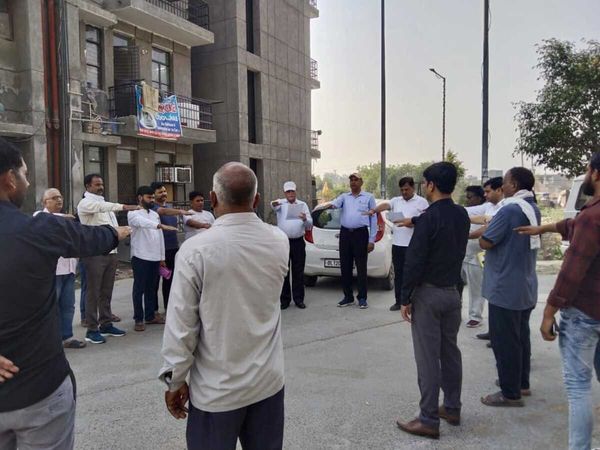 Noida Authority started cleanliness drive