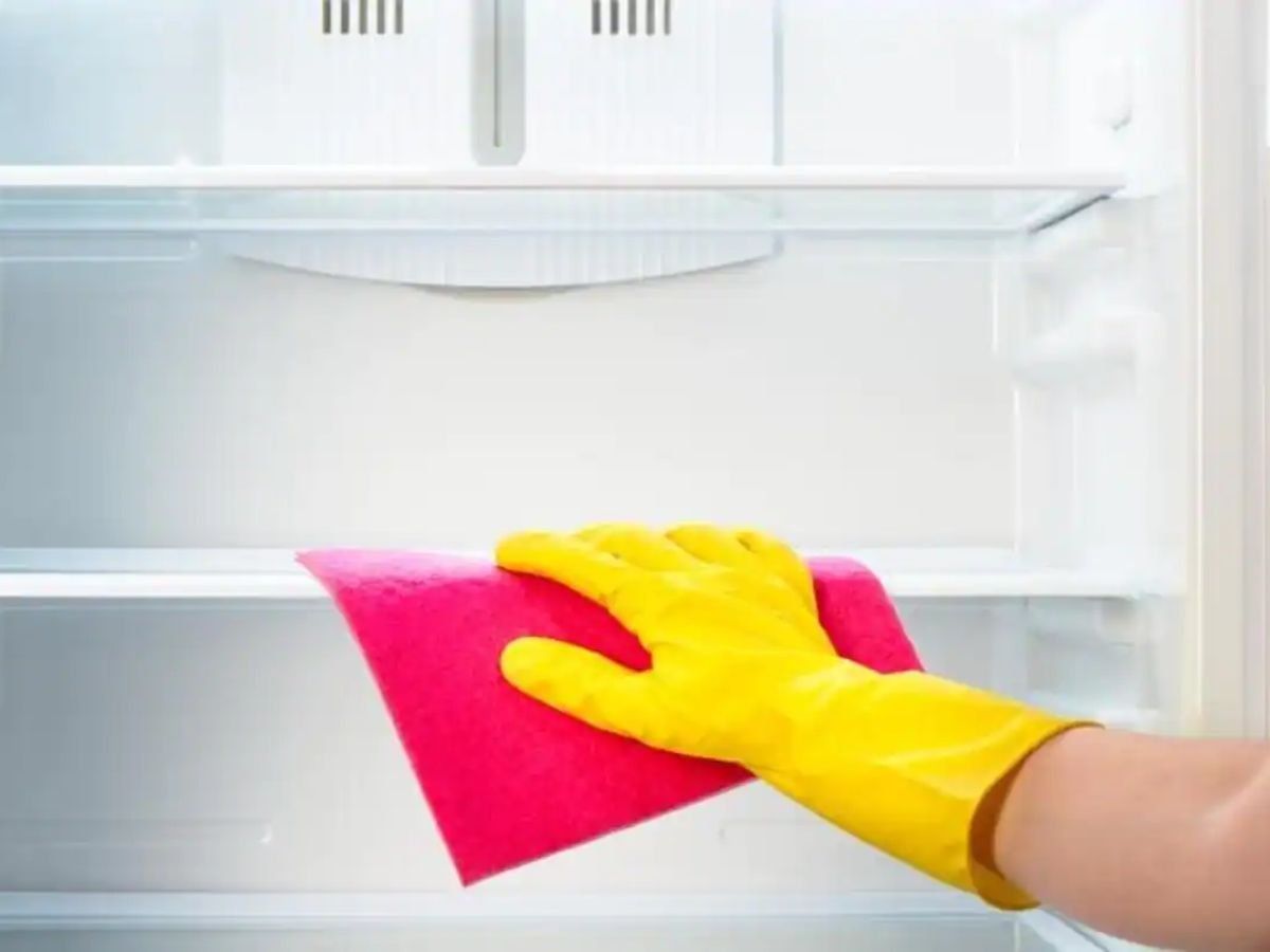 Kitchen Tips how to clean fridge know about easy tips to clean the fridge लंबे समय के लिए जा