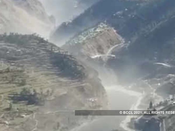 Cloudburst in Jammu and Kashmir, Cloudburst in Kishtwar, Jammu and Kashmir Cloud Burst News, Death due to cloudburst in Jammu and Kashmir