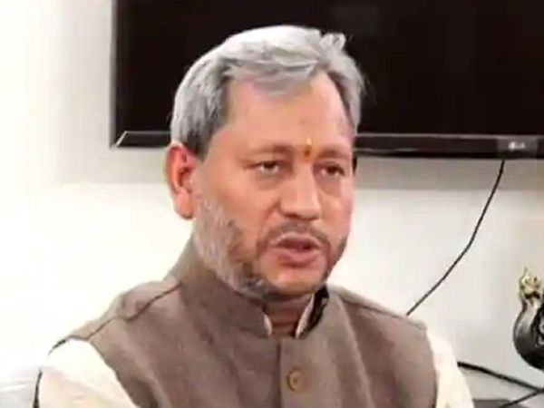 मुख्यमंत्री तीरथ सिंह रावत ने कहा कि वह अपने आधिकारिक आवास को संभावित तीसरी लहर के दौरान कोविड मरीजों के उपचार के लिए तैयार करवा रहे हैं