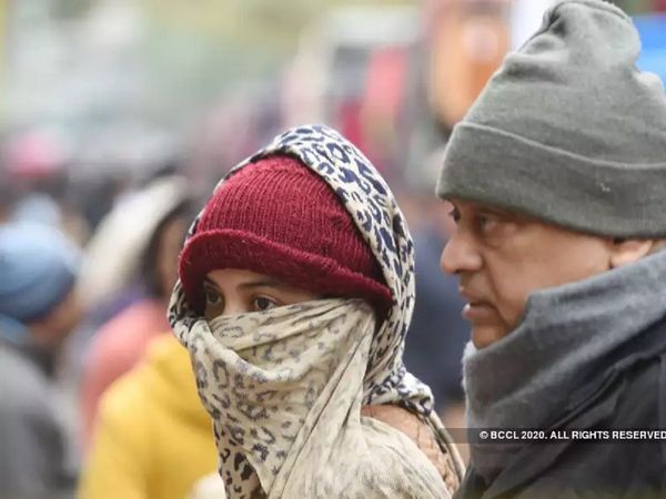 शीतलहर की चपेट में पूरा उत्‍तर भारत, दिल्‍ली में 3.9 डिग्री सेल्सियस तक लुढ़का पारा