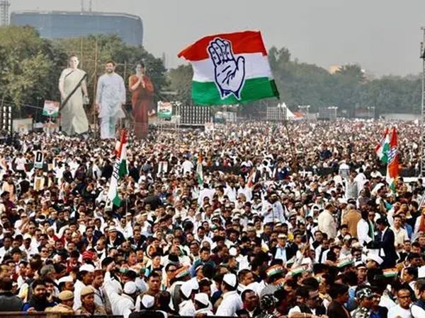 Congress cancels its big political rallies in UP also postpones its 'Ladki Hun Lad Sakti Hun'marathon  