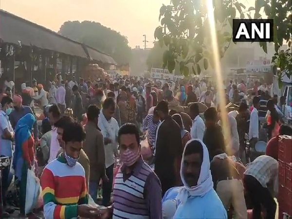 Coronavirus: इस तरह की तस्वीरें तो डरा रही हैं, ऐसे कैसे लगेगा कोरोना महामारी पर ब्रेक