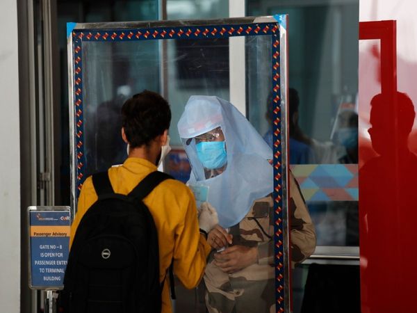 corona cases spike जिस चीज का डर था वही हो रहा है, क्या मई के महीने में हम कहीं चूक गए