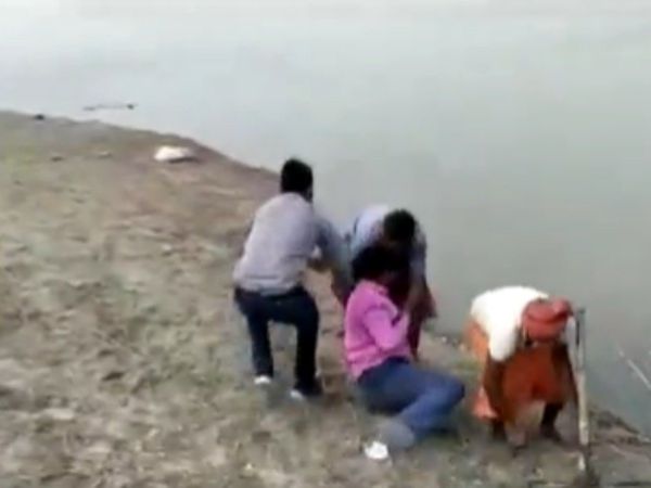 Corona Vaccine Funny Video Of corona virus vaccination from Ballia Video Goes Viral