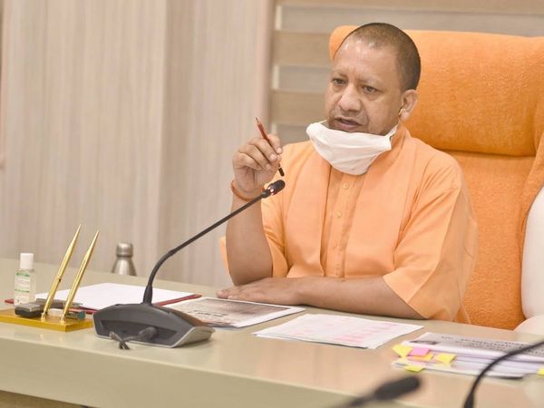 Yogi Adityanath to lead corona fight from front, will visit effected districts 