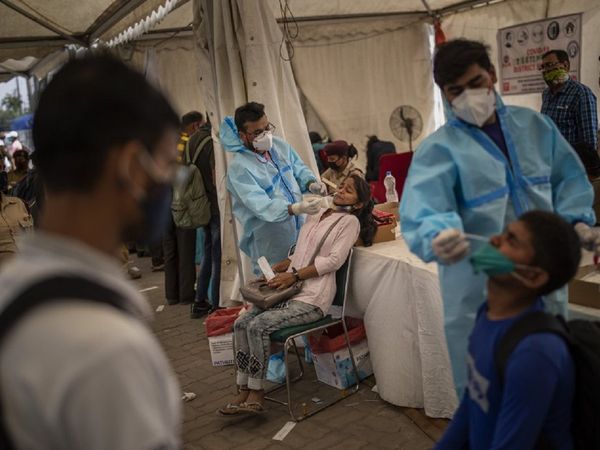 कोविड केस में बड़ा उछाल, 24 घंटों में दर्ज किए गए 72 हजार से अधिक नए मामले