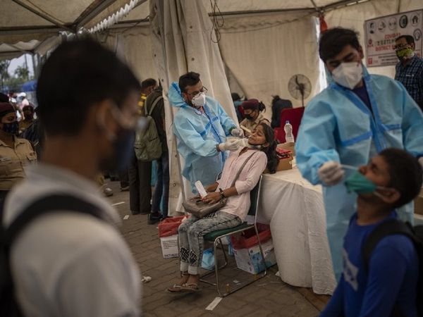 लगातार कम हो रहे हैं कोरोना के नए केस, 75 दिनों में सबसे कम मामले, रिकवरी रेट भी बढ़ा