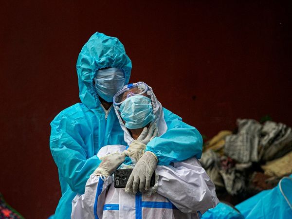 दिल्‍ली में थम नहीं रहा कोरोना का कहर, 10 दिनों में चौथी बार 24 घंटों में 100 से अधिक मौतें, 5879 नए केस