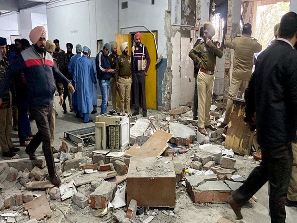 Ludhiana Blast : एनआईए ने शुरू की लुधियाना कोर्ट ब्लास्ट की जांच, जब्त सिम कार्ड से सामने आया विदेशी कनेक्शन