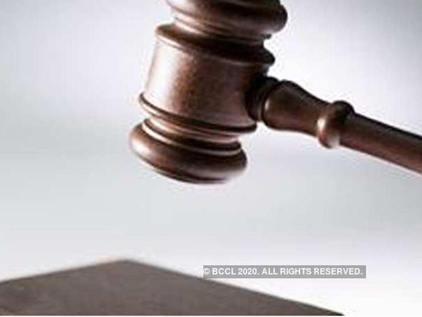 Delhi High Court upholds couple's divorce, says false allegation of impotency amounts to cruelty