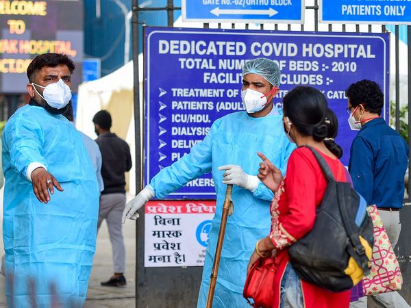 IIT scientists' mathematical model, 'Corona epidemic to peak between May 11 and 15'