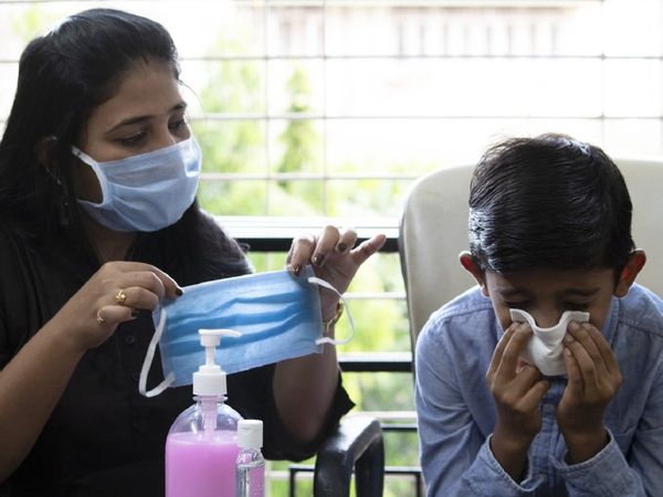 इंडोनेशिया में बच्‍चों पर कहर ढा रहा कोरोना, भारत में भी तीसरी लहर को लेकर बढ़ी चिंता