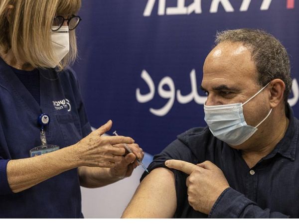 कोविड वैक्‍सीनेशन में पिछड़ी दुनिया, WHO चीफ बोले- लोगों को जान देकर चुकानी पड़ी कीमत