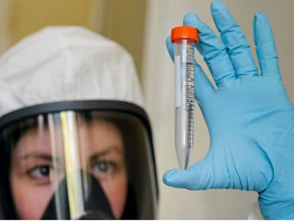  'ईसा मसीह की प्रार्थना करो तो निगेटिव हो जाओगे', मध्‍य प्रदेश में महिला डॉक्टर पर लगा गंभीर आरोप