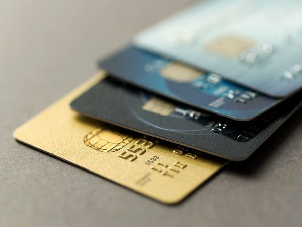 Are you a new credit card user? Know about these 7 associated charges, then use it