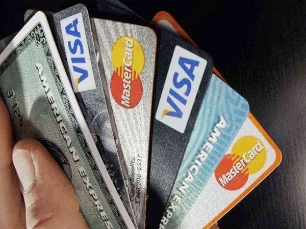 Credit card payment: इमरजेंसी में ही EMI के जरिए करें क्रेडिट कॉर्ड का भुगतान, फायदे वाली जानकारी यहां पढ़ें