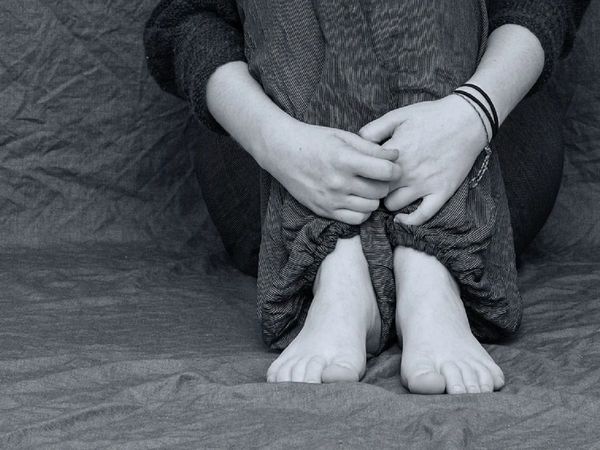 केयर होम में 99 साल की बुजुर्ग से रेप, हिडेन कैमरे में बेबस सब देखता रहा परिवार