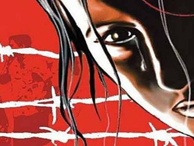 Bengaluru : Man Throws Acid On woman After She Turns Down Proposal Bengaluru : Man Throws Acid On woman After She Turns Down Proposal