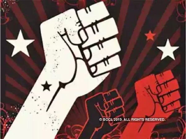 कोविड-19 ड्यूटी पर तैनात नर्स के साथ डॉक्‍टर ने की बदसलूकी, हुई पिटाई