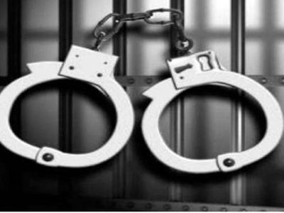 suspecting wife character man flees quarantine cut her hand with axe in Chhattisgarh