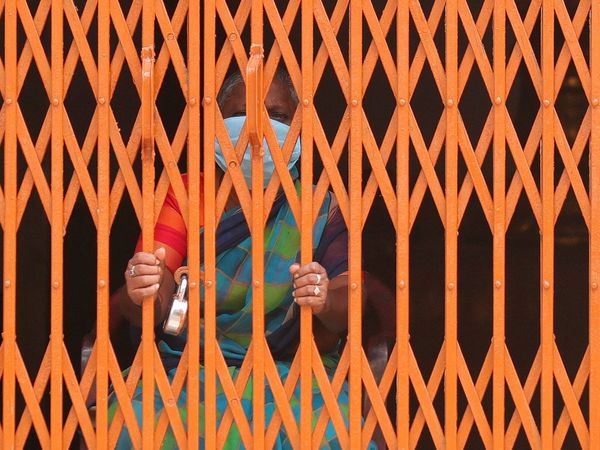 Five people who won the war of Bhopal gas tragedy lost the battle of Corona