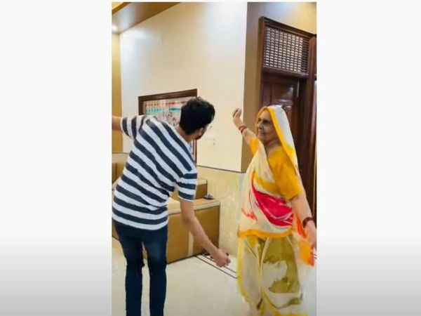 grandmother and grandson amazing dance video share on social media must watch